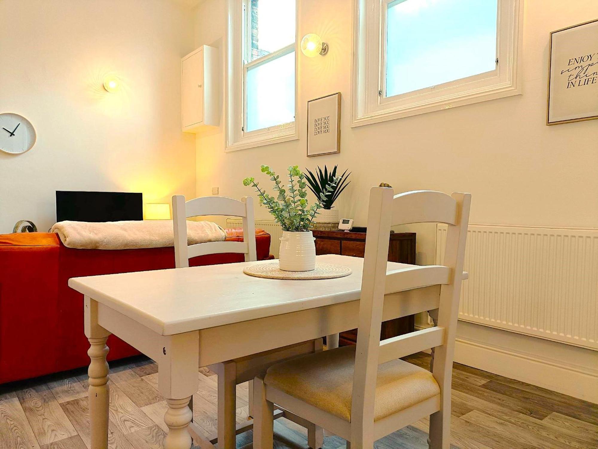 Whitchurch High Street Hideaway Dış mekan fotoğraf